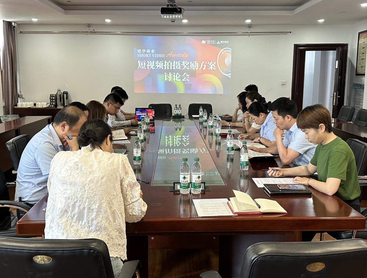 攜手共探發(fā)展新路徑，齊心布局營(yíng)銷新策略