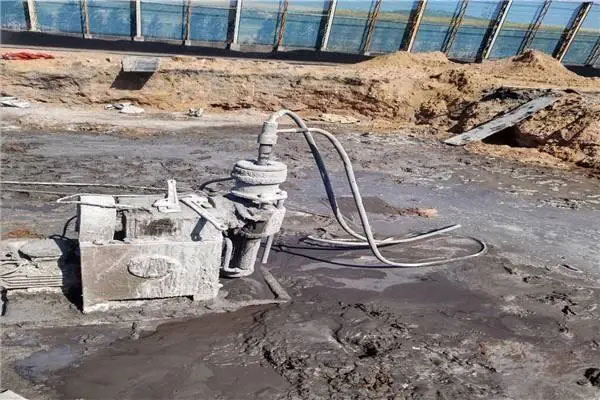 水泡基礎(chǔ)注漿加固